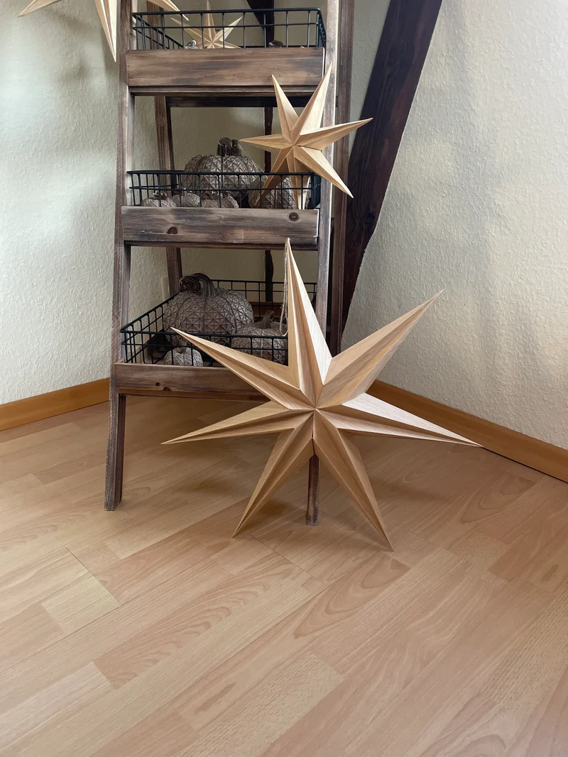 Balsaholz Papierstern nach innen