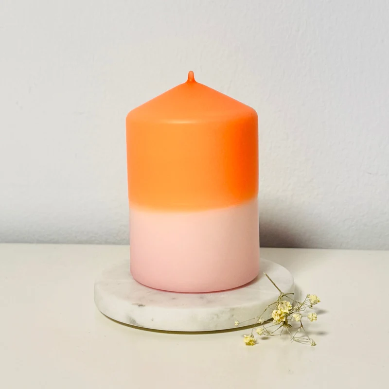 Handgefärbte Dip Dye Stumpenkerze | neon-orange & rosa