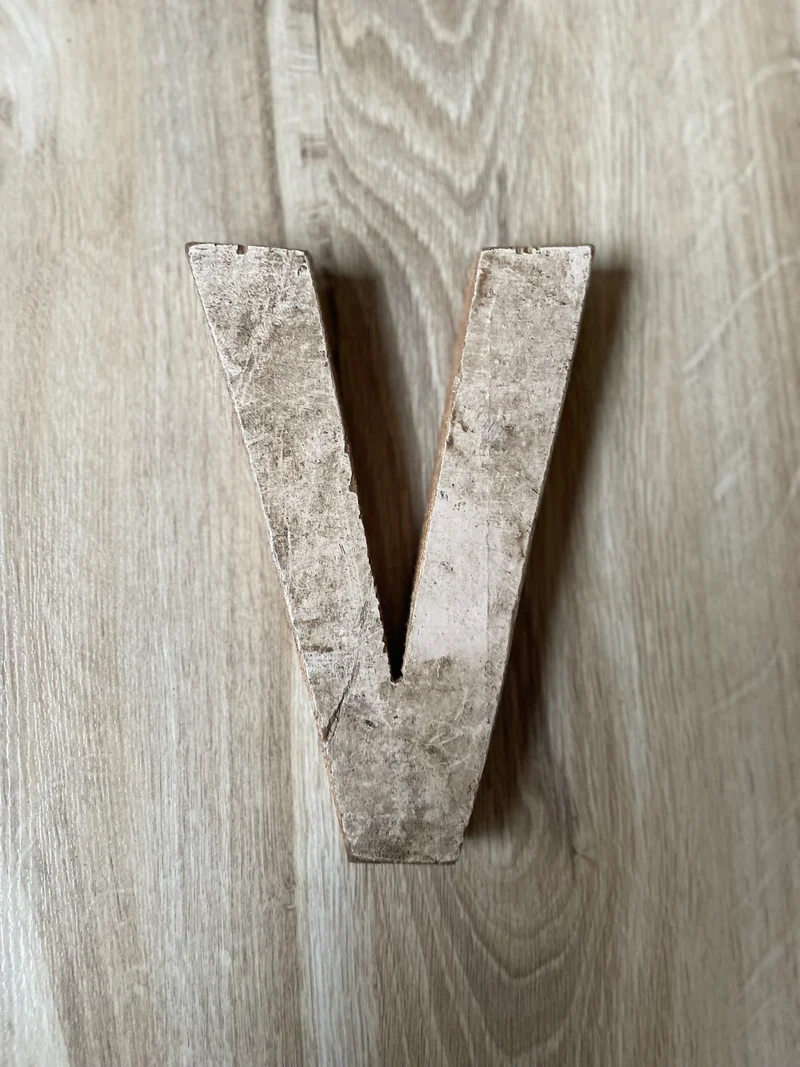 Holzbuchstaben