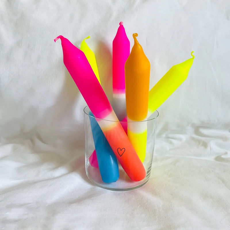 Handgefärbte Neon Kerzen Dip Dye | 6er Set