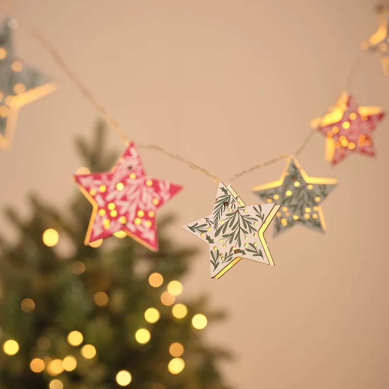 10er LED Lichterkette mit bunten Holzsternen in Warmweiß