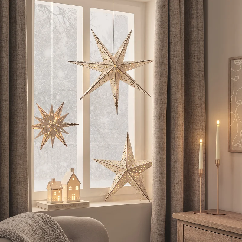 2er Set LED-Holzsterne zum Aufhängen in Warmweiß mit Fernbedienung