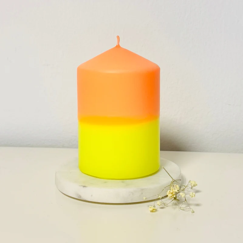 Handgefärbte Dip Dye Stumpenkerze | neon-gelb & neon-orange