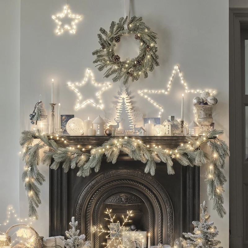 50 cm LED-Weihnachtskranz Once Upon a Star für den Außenbereich mit Timer