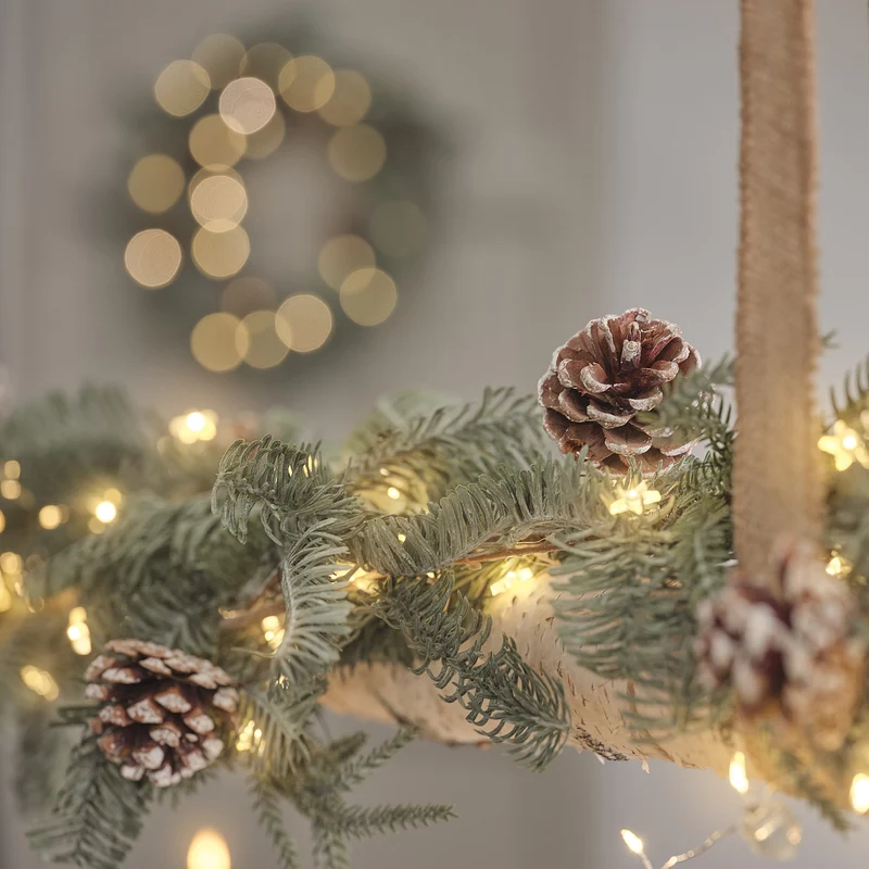 Once Upon a Star LED-Weihnachtskranz und LED-Girlande im Set