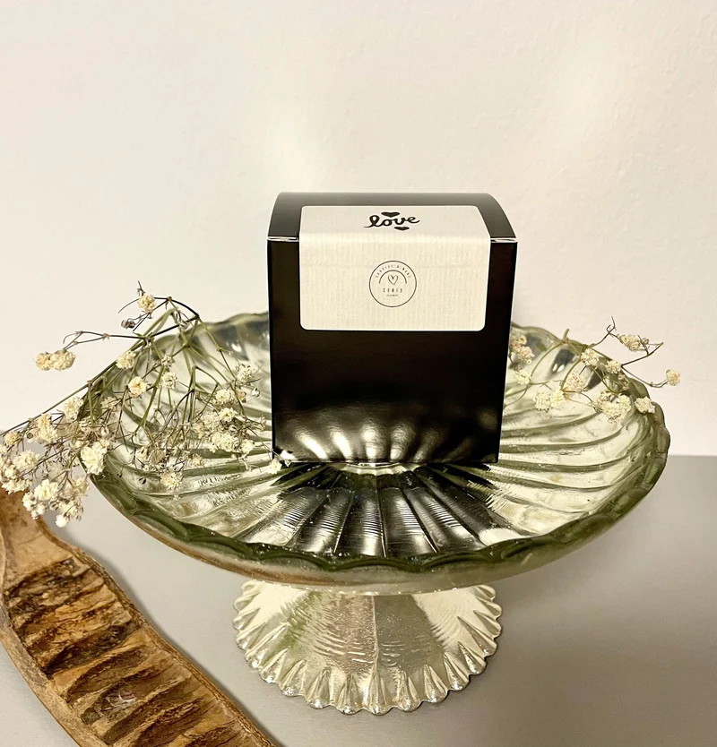 Handgemachte Mini Duftkerze "LOVE" in Apothekerglas