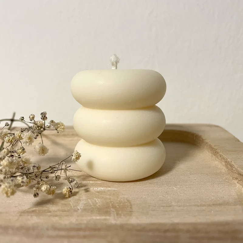 Handgemachte Mini Donutkerze aus Rapswachs