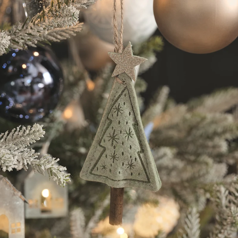 4er Set Filz Christbaumschmuck mit Stern in Grün