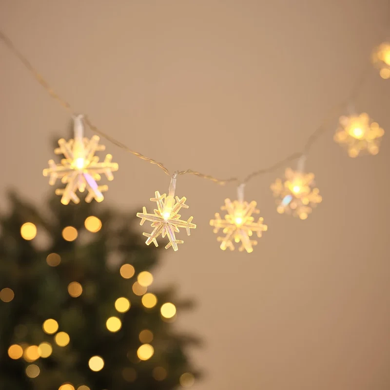 Warmweiße LED-Lichterkette mit 20 irisierenden Schneeflocken