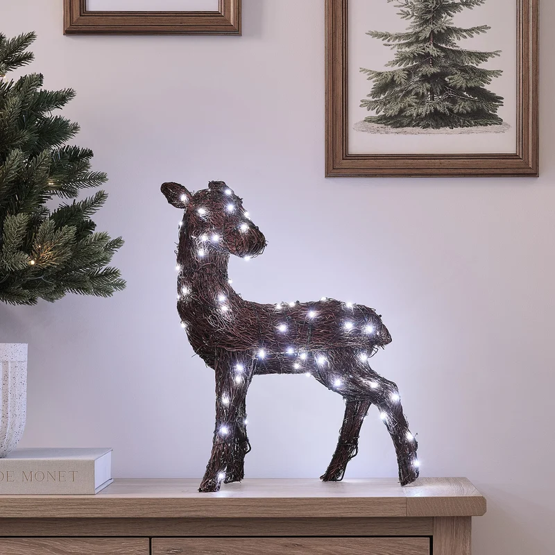 Helmsley Bicolor LED-Rentier Hirschkuh aus Zweigen 25 cm