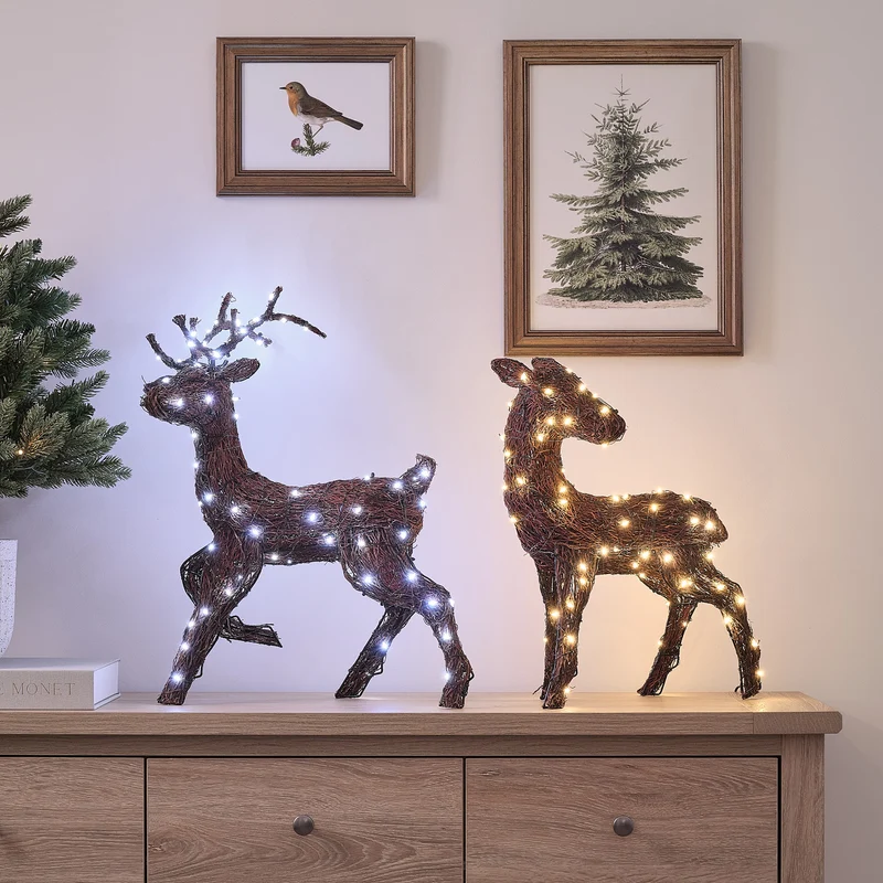 Helmsley Bicolor LED-Rentier Hirschkuh aus Zweigen 25 cm