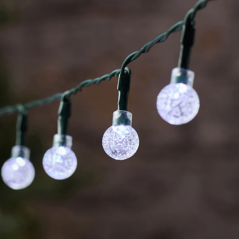 Zweifarbige LED-Lichterkette Bubble Ball mit 50 LEDs für außen