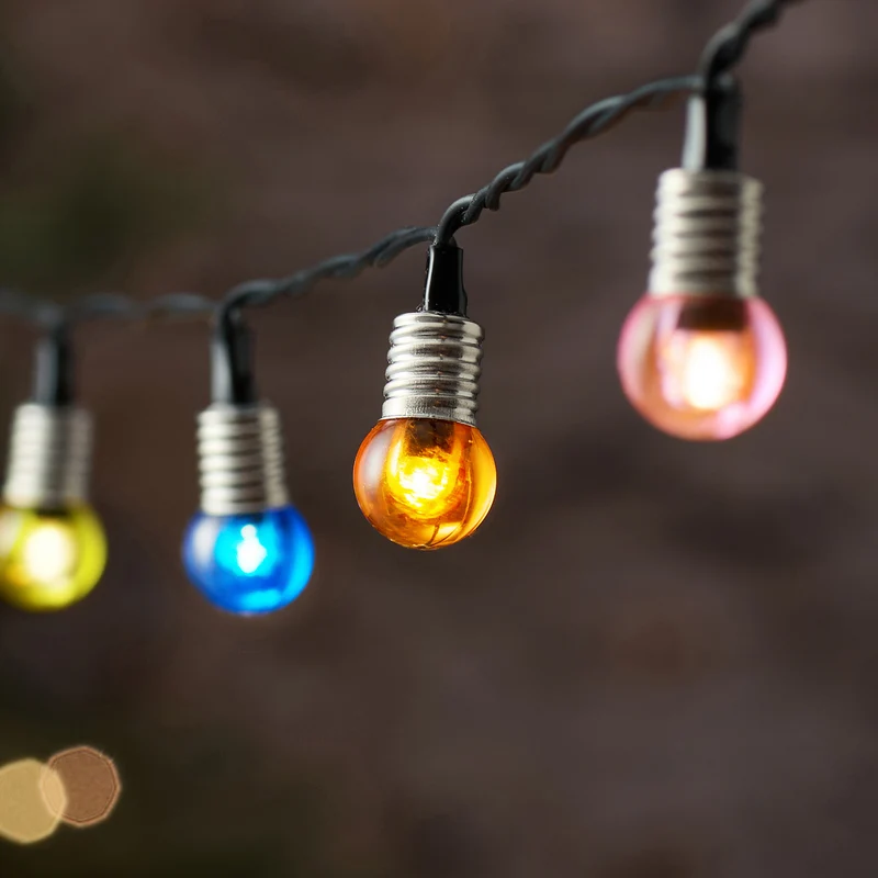 Bunte 50er LED-Kugel-Lichterkette für außen mit Timer