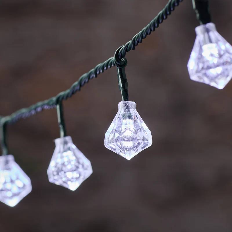 15m 150er Diamant LED-Lichterkette außen in Warmweiß und Weiß