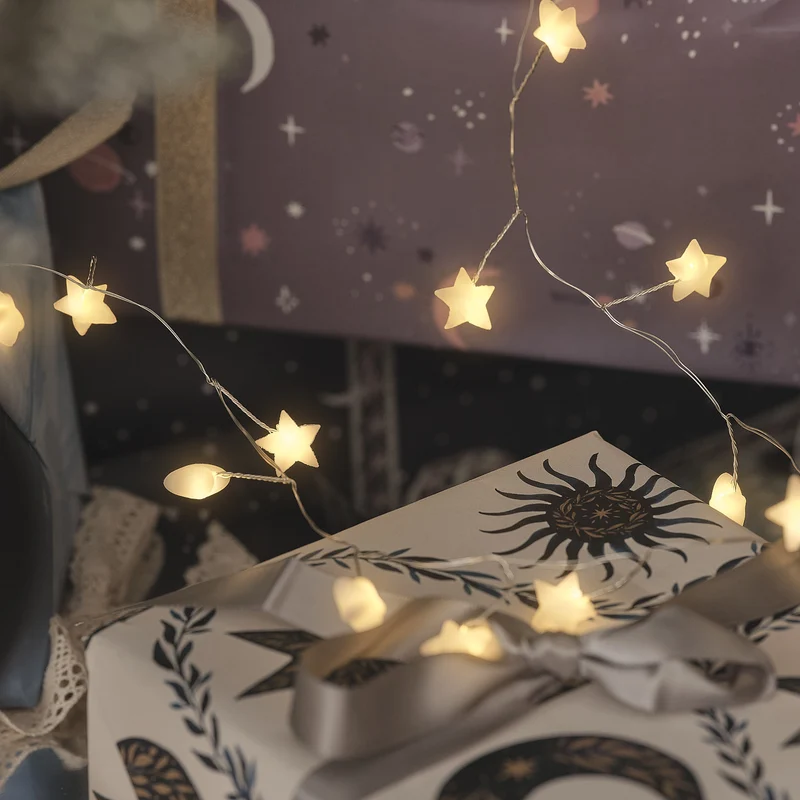 LED-Sternen-Lichterkette mit 50 Mikro-LEDs und Timer in Warmweiß