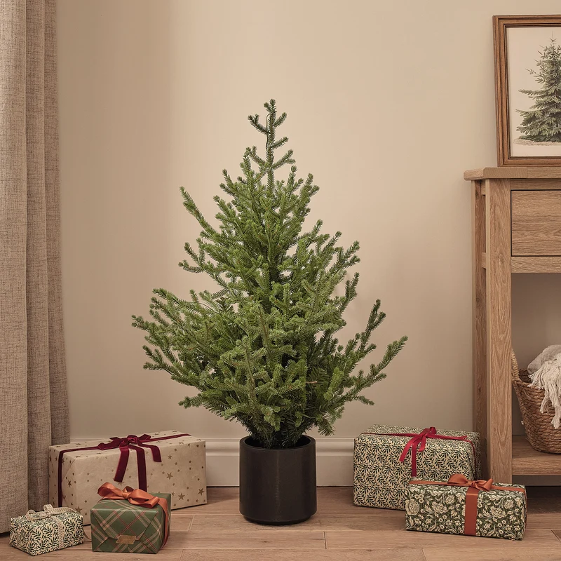 90cm beleuchteter Weihnachtsbaum im Topf mit 400 warmweißen Mikro-LEDs