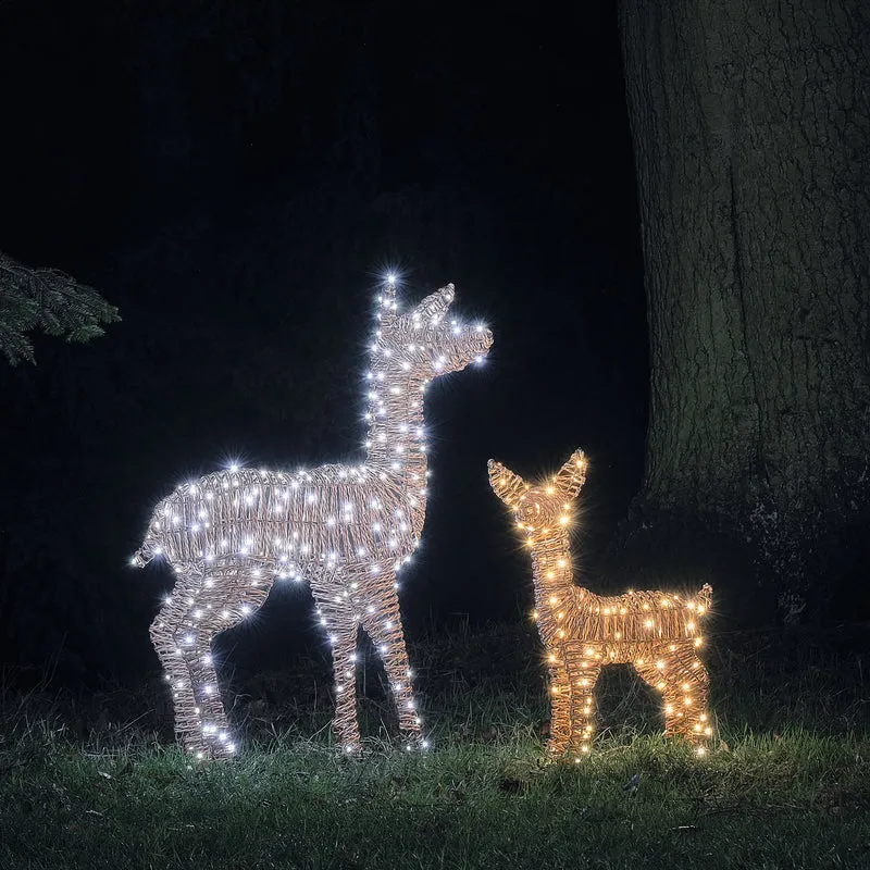 2er Set Pateley LED-Rentiere in Rattanoptik für den Außenbereich