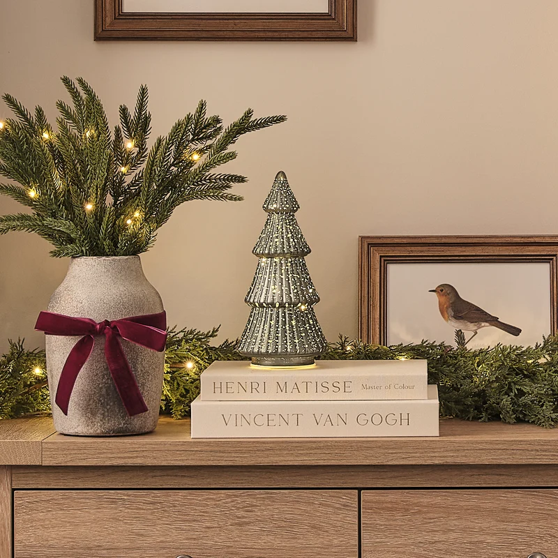 21cm LED Deko Tannenbaum aus Glas in Grün mit Antik-Optik