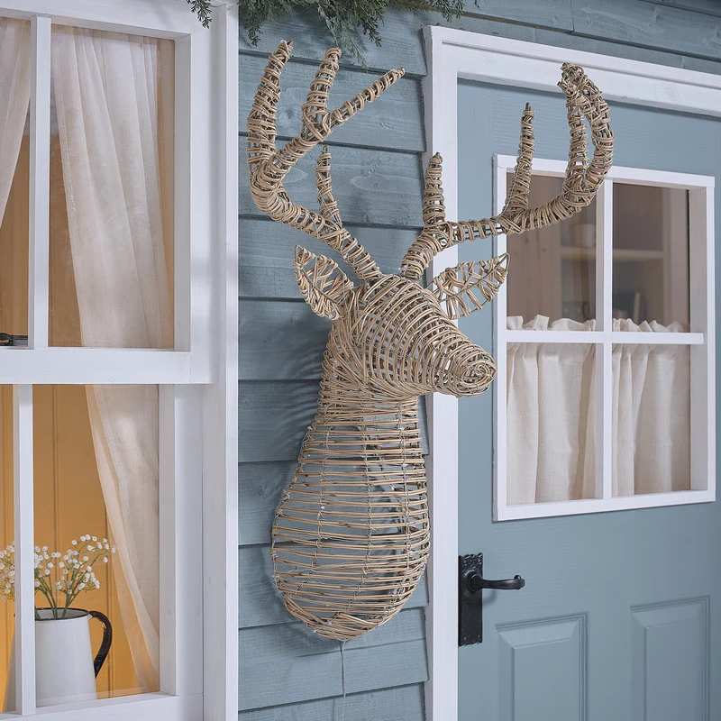 87 cm Leyburn LED-Hirschkopf aus Rattan mit 230 Bicolor LEDs für den Außenbereich