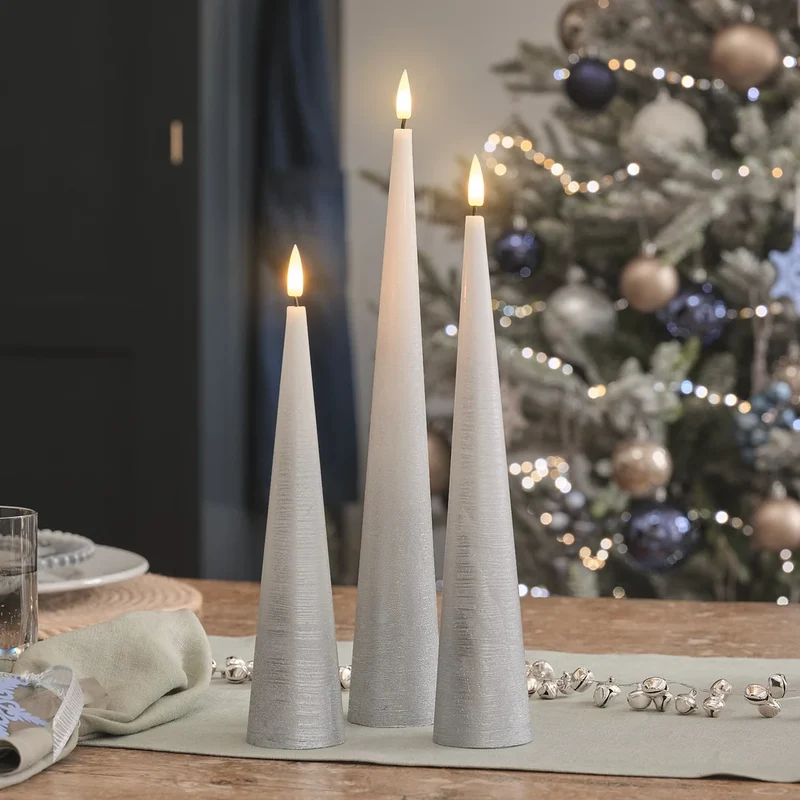 3er Set TruGlow® LED-Kegelkerzen in Silber Ombré mit Fernbedienung
