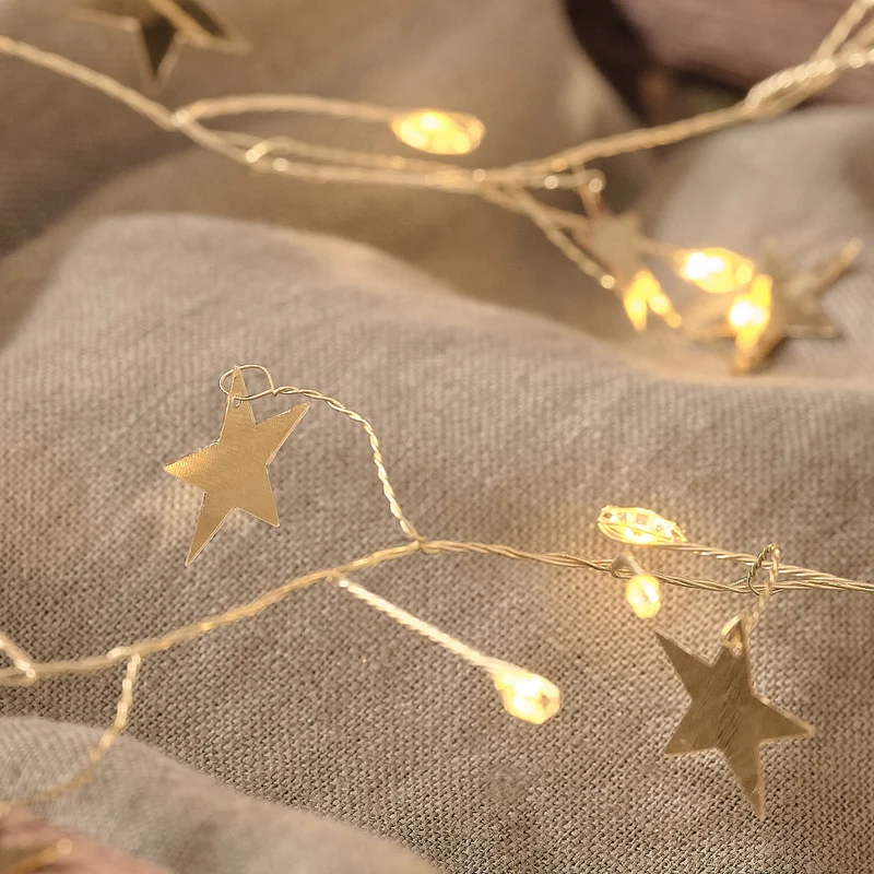 1,5m LED-Sternenlichterkette in Gold mit 50 Mikro-LEDs