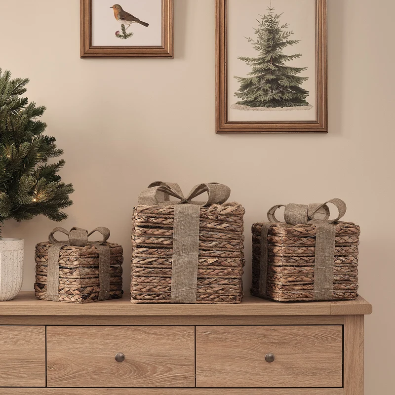 3er Set Mikro-LED-Geschenkboxen aus Jute mit Timer für innen