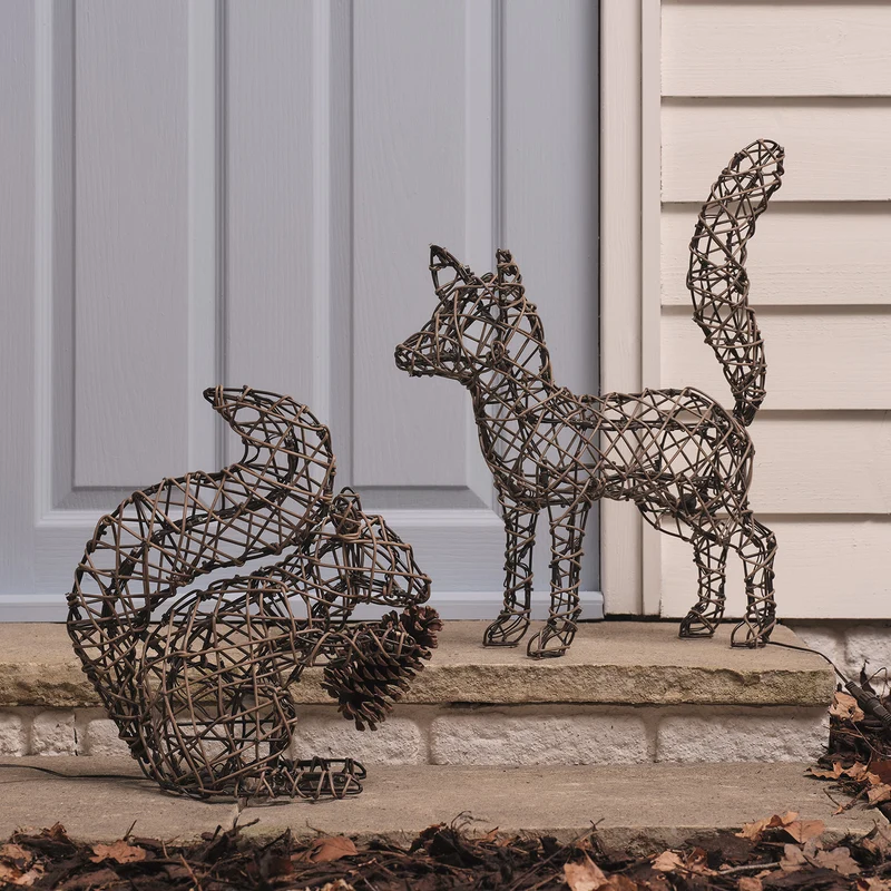 2er-Set Sherwood Rattan LED-Gartenfiguren Fuchs & Eichhörnchen mit 160 LEDs & Timer