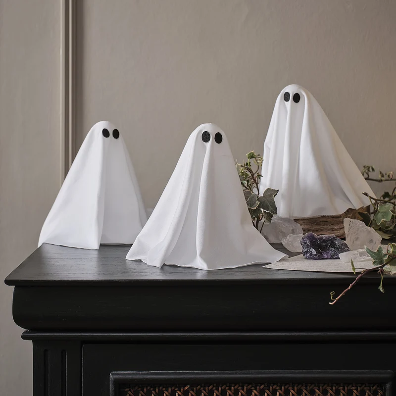 3er Set Mini LED-Halloween-Geister mit 6h-Timer