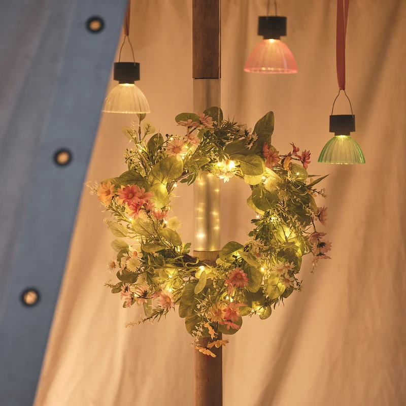 Beleuchteter 40cm LED‑Frühlingskranz mit Gänseblümchen & Timer