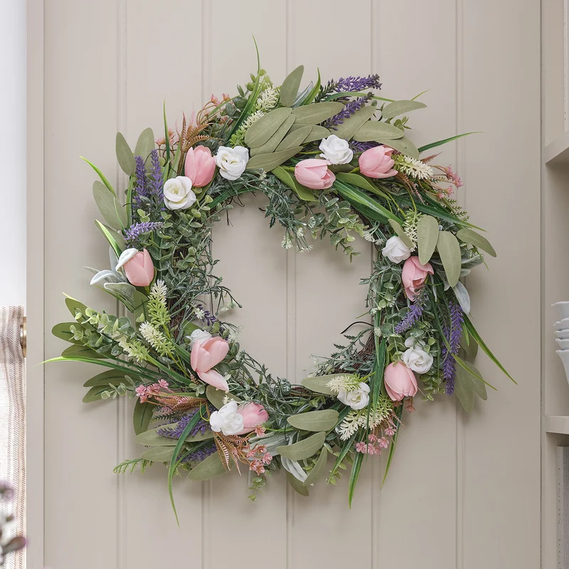 Batteriebetriebener LED-Tulpenkranz 55cm mit Lavendel & Rosen