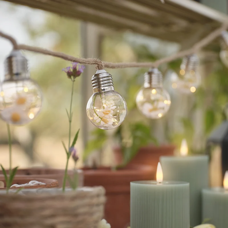 10er batteriebetriebene LED-Lichterkette mit Blumen in warmweißen Glühbirnen