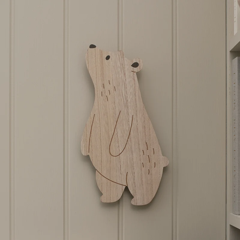 Neugieriger Bär Wandlampe fürs Kinderzimmer mit Fernbedienung in Warmweiß