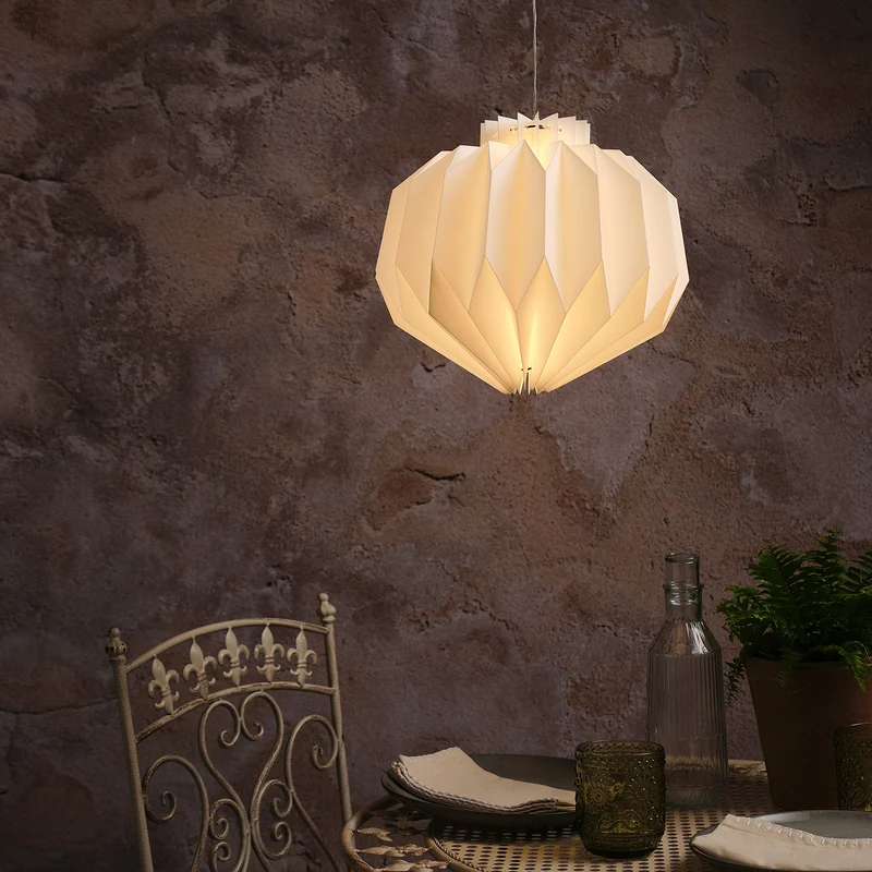 Batteriebetriebene LED-Papier-Pendelleuchte Shrewsbury in Warmweiß