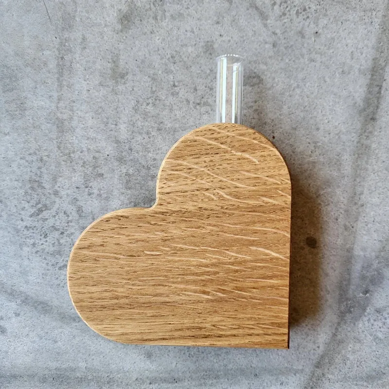 Deko Holz-Herzvase klein