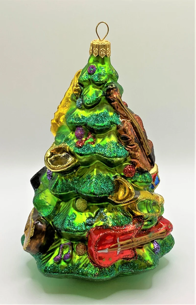 Christbaum geschmückt mit Musikinstrumenten, KOMOZJA MOSTOWSKI