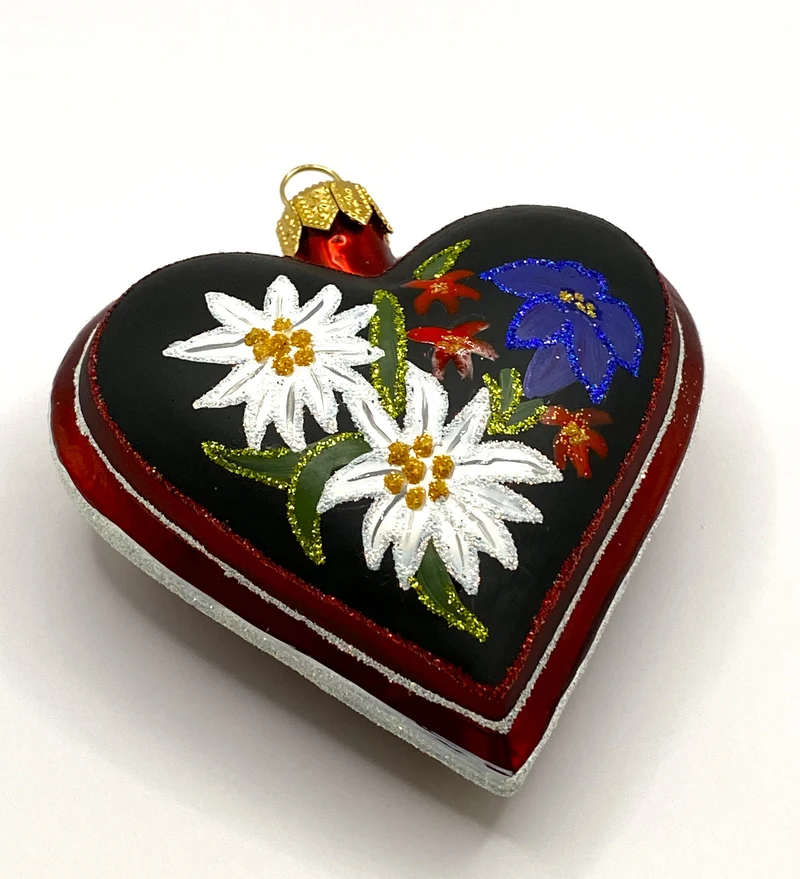 Herz mit Schweizer Alpenblumen