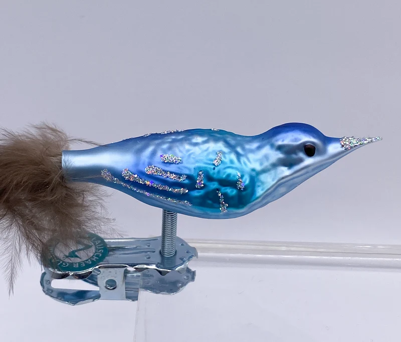 Kleiner blauer Vogel