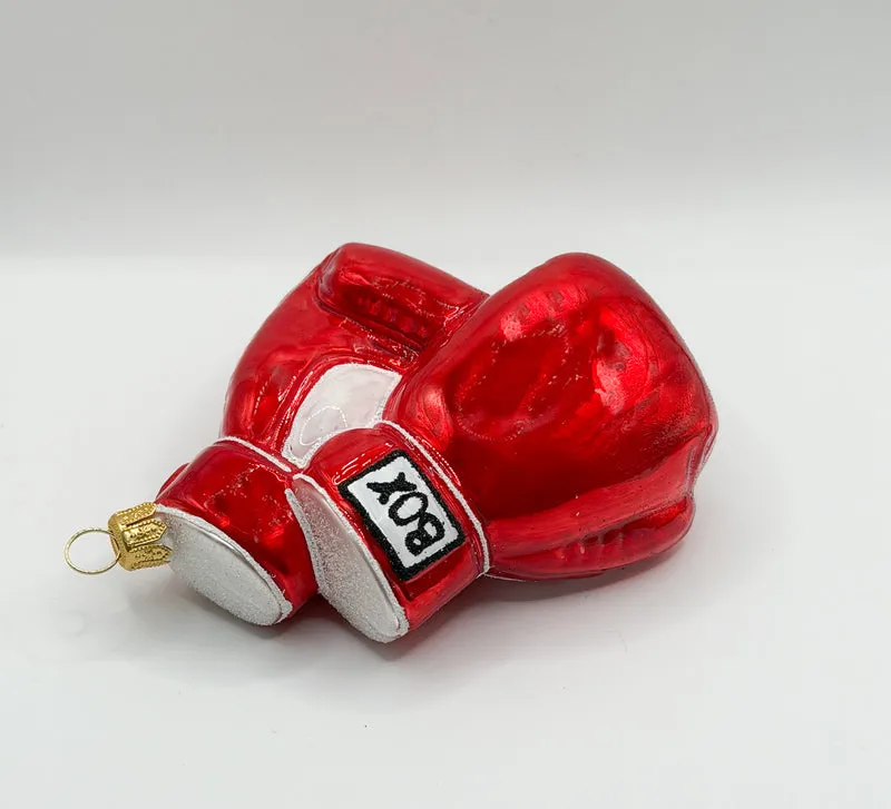 Paar rote Boxhandschuhe