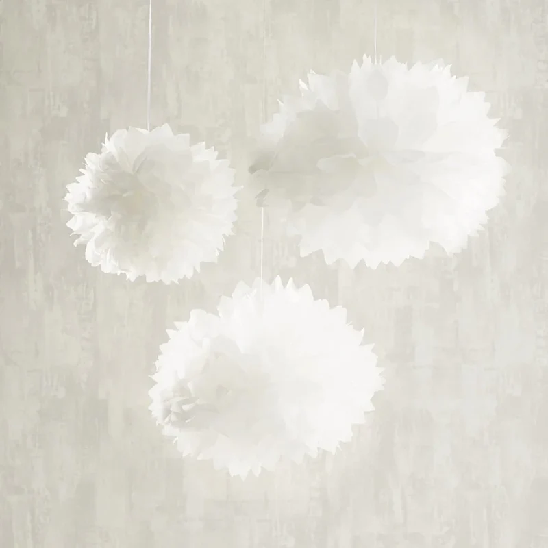 9er Set Pompons in weiß, rosa und crème