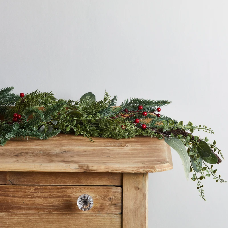 2m rote Beeren Weihnachtsgirlande mit Beleuchtung