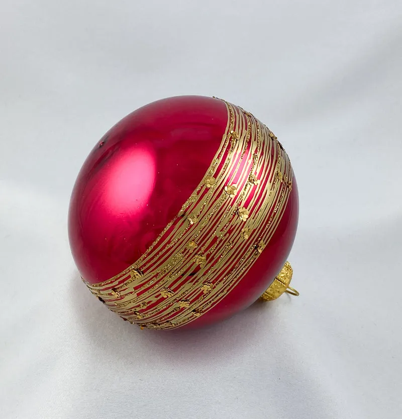Kugel dunkles glänzendes Magenta mit goldenem Streifendekor