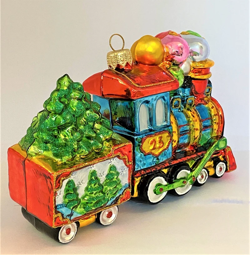 Weihnachtslokomotive mit Anhänger