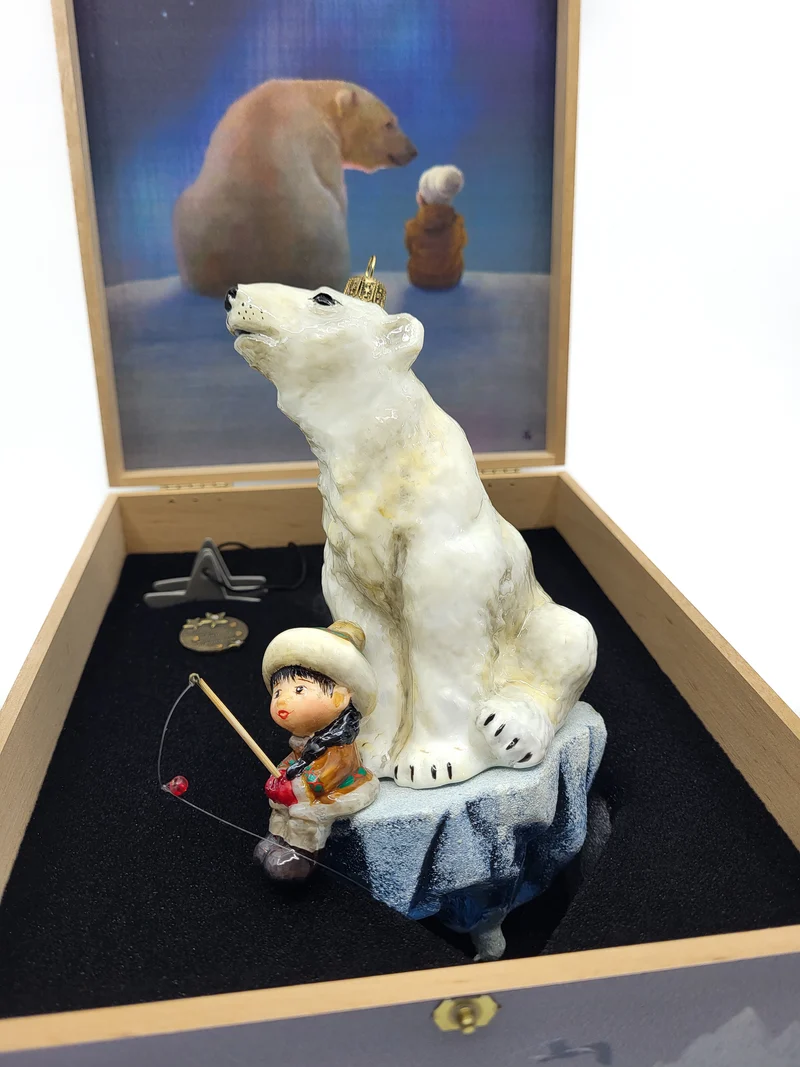 Kind geht mit dem Eisbären angeln, in Holzbox, AtlasArt