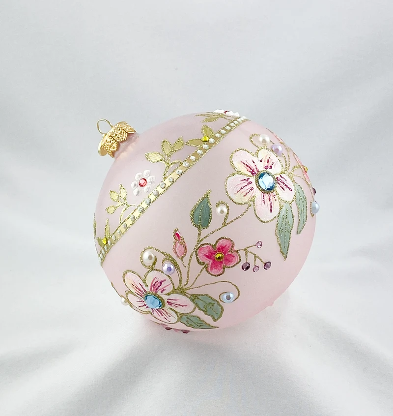 Transparente Kugel in Rosa mit Blütenranken und Glitzersteinen, GlitterLab
