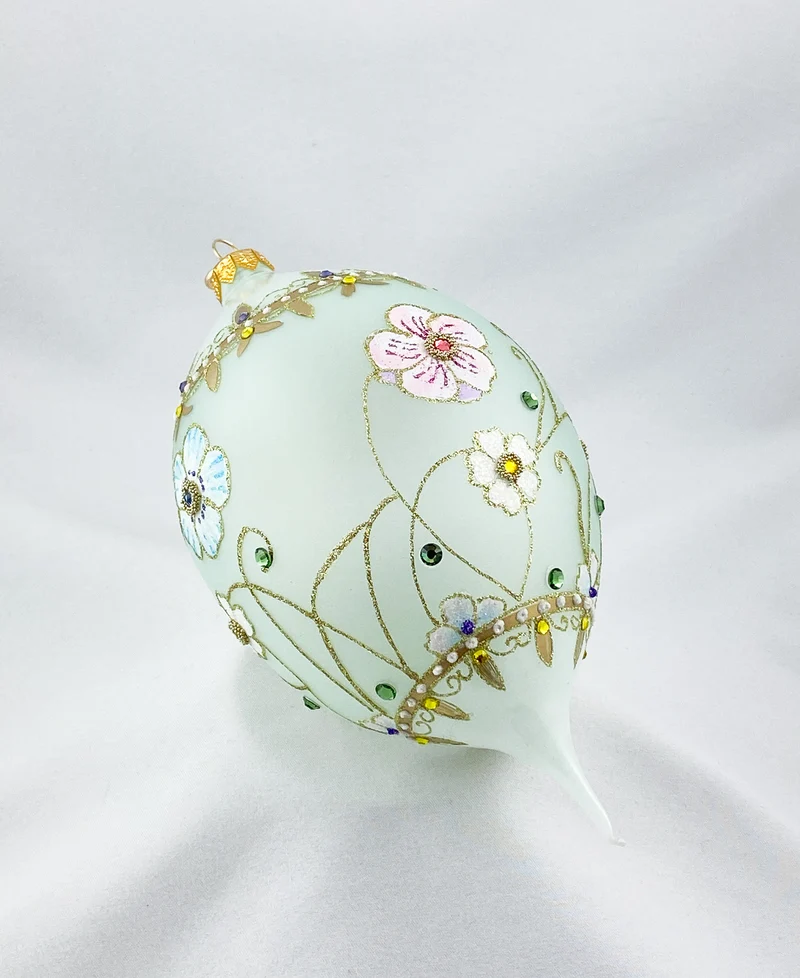 Transparente Tropfenform in Mint mit rosa und hellblauen Blüten und Glitzersteinen, GlitterLab