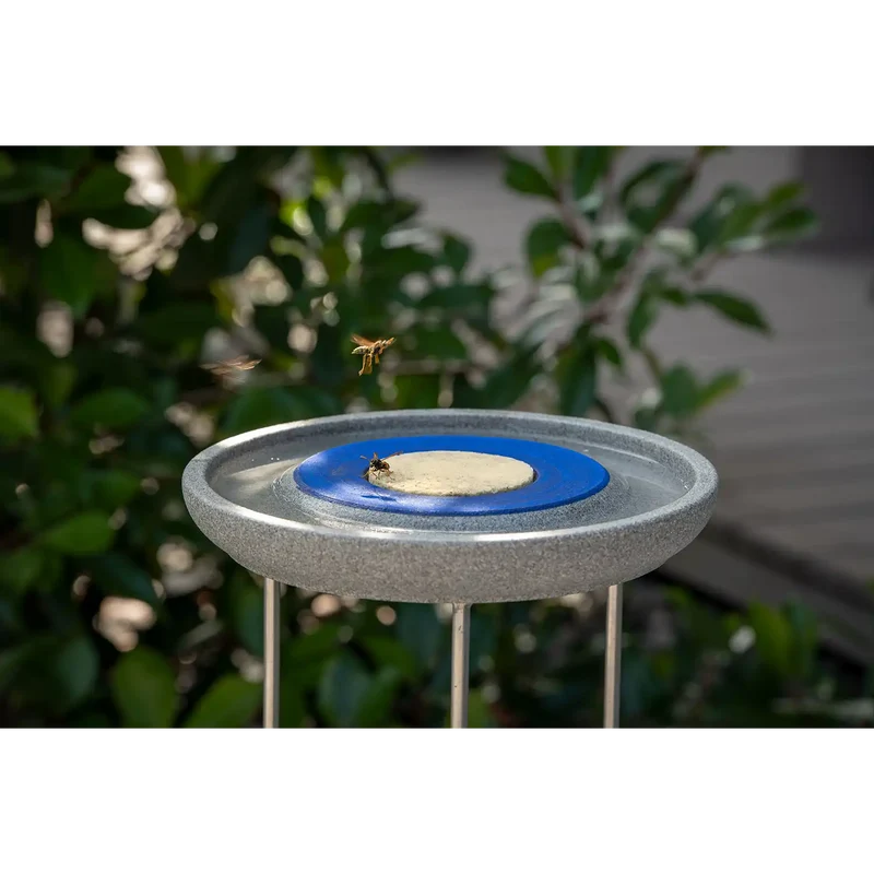Insektentränke aus Keramik