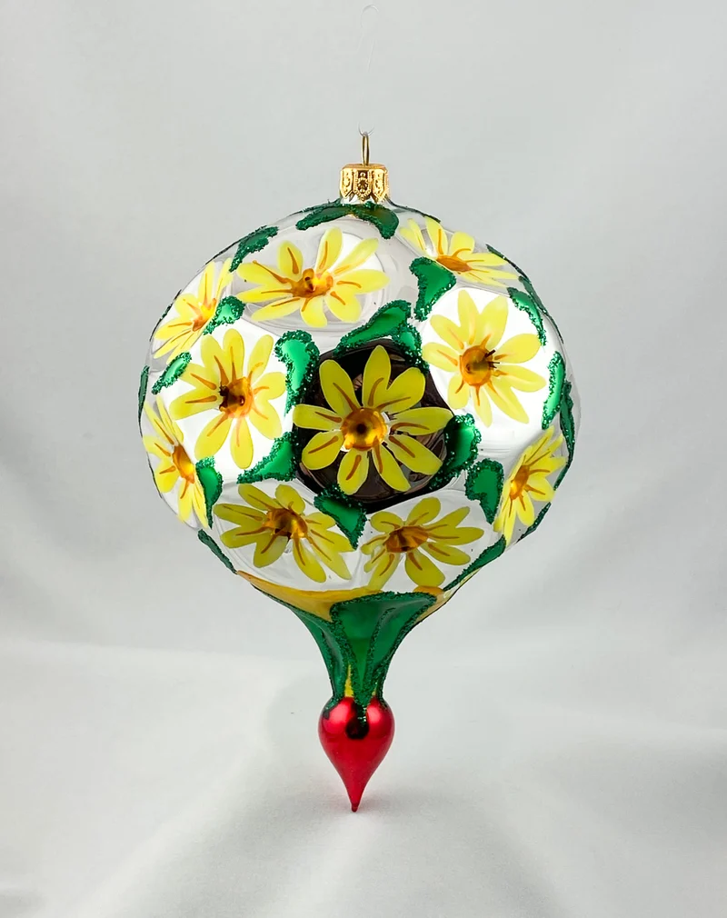 Grosse Kugel mit gelbem Blüten-Motiv