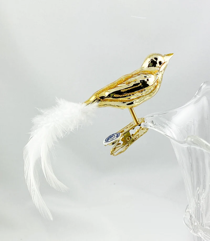Goldenes Weihnachtsvögeli mit weisser Naturfeder