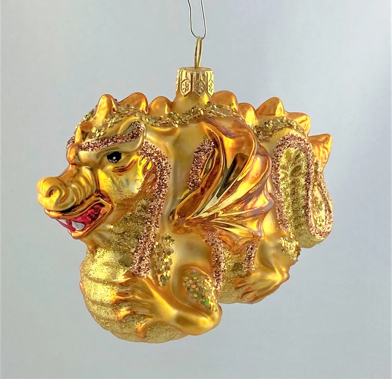 Goldener chinesischer Drachen
