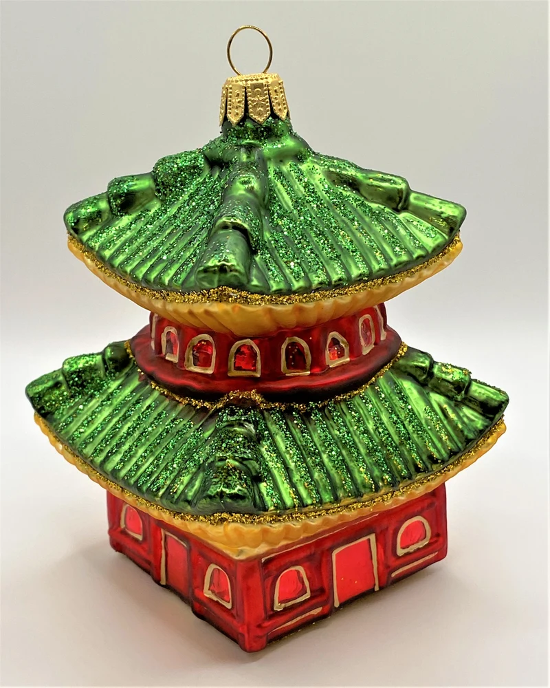 Pagode mit grünem Dach